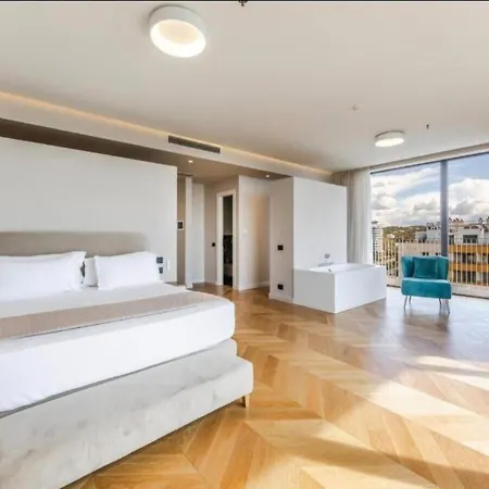 By Ps - Bay 4* Durres